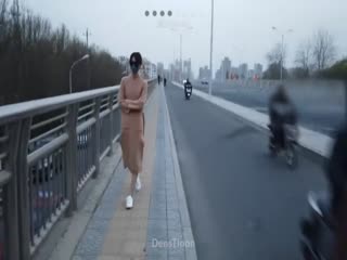 最近很火的北京天使DensTinon極限露出挑戰大白天街上全裸行走過天橋進入宜家貌似已被路人發現1080P原版